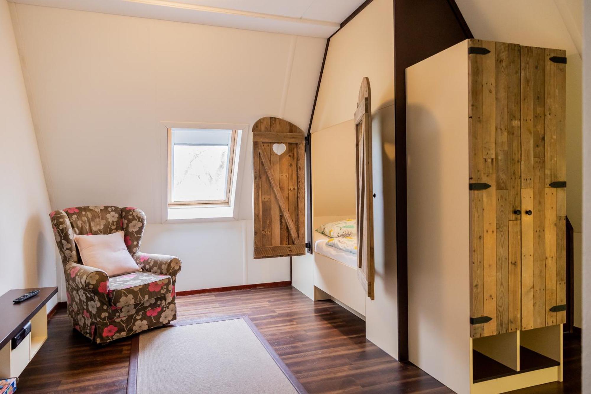 Hotel De Walvisvaarder Lies Kültér fotó
